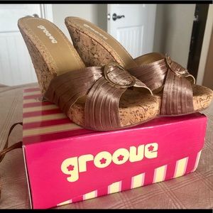 Woman’s Wedge Sandals